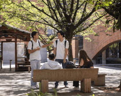 Imagenes de ejemplo en la ciudadela EAFIT